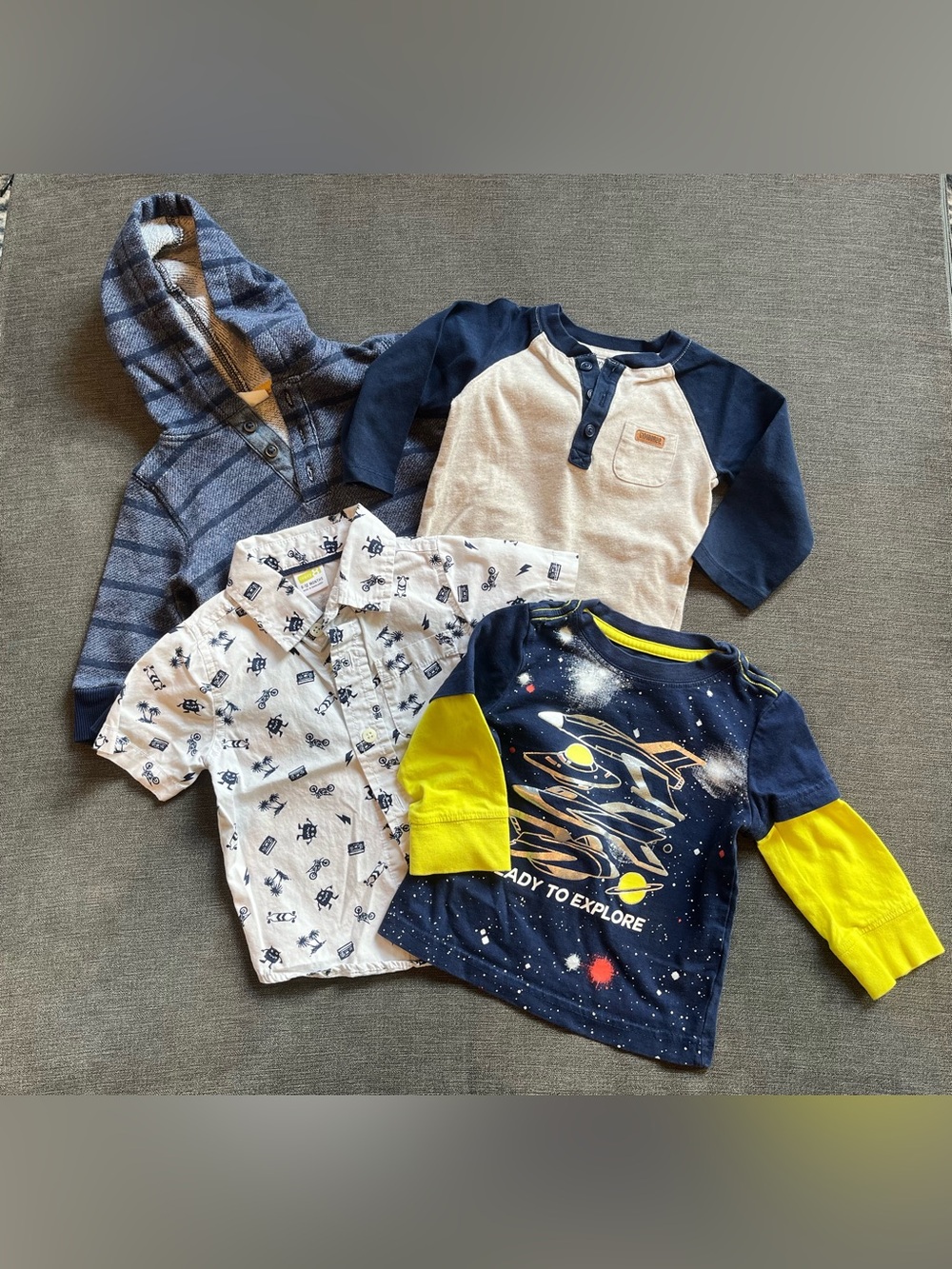 Gymboree Baby Boy’s 6-12 Month Shirt Bundle